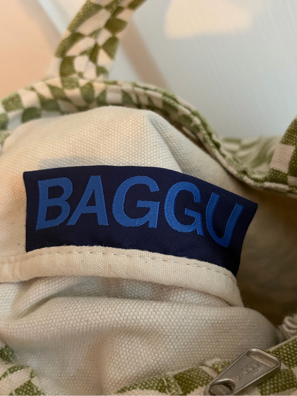 BAGGU Duck Bag, Olive and Cream Moss Trippy Checker Canvas Tote - Picture 3 of 5